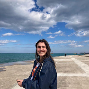 Meet your Posher, Lydia